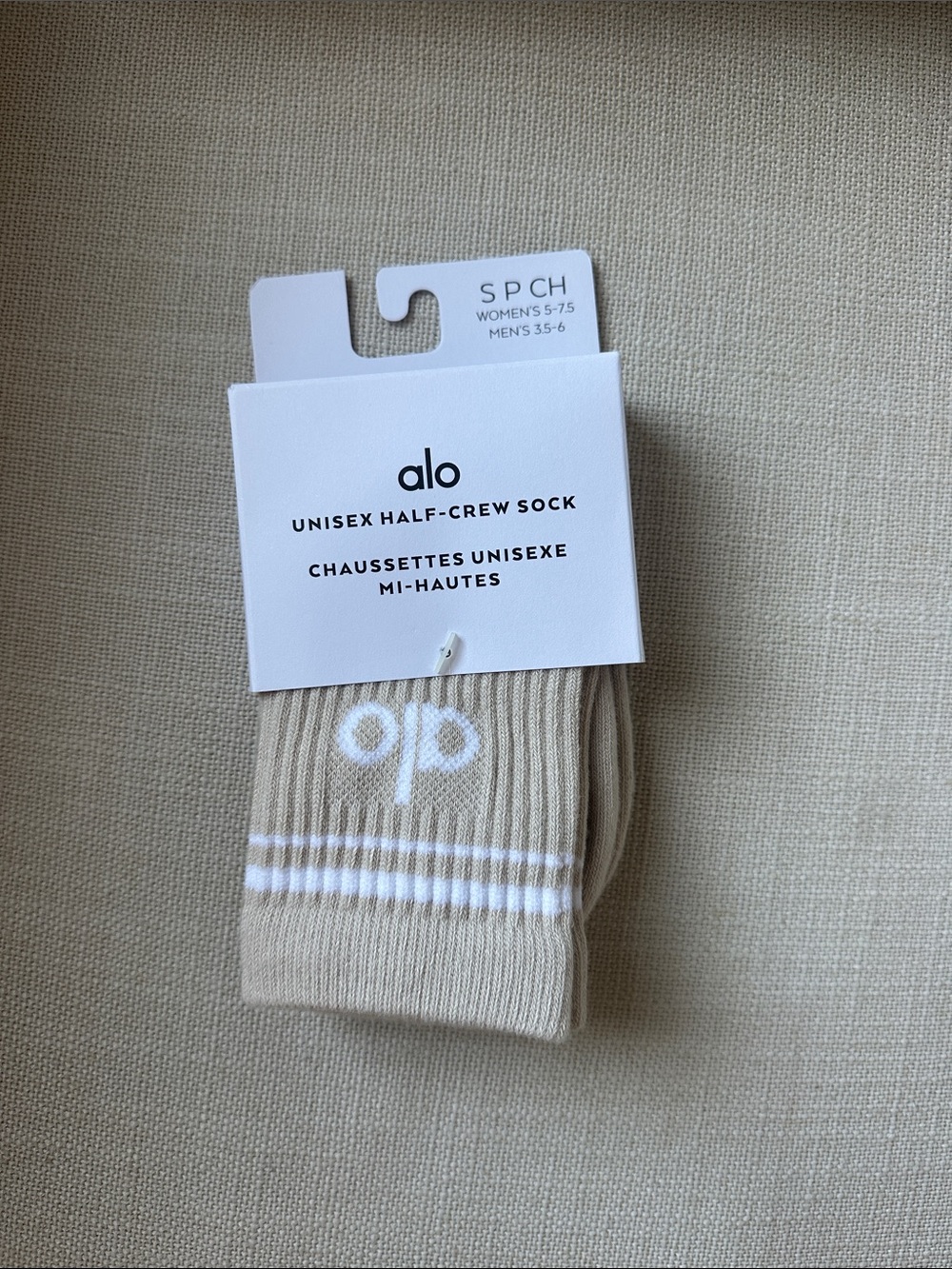 ALO Yoga Unisex Half-Crew Sock — Beige with White Accents